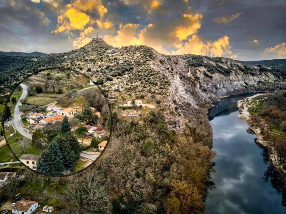 Hebergements Des Posas Sampzon Exterior foto